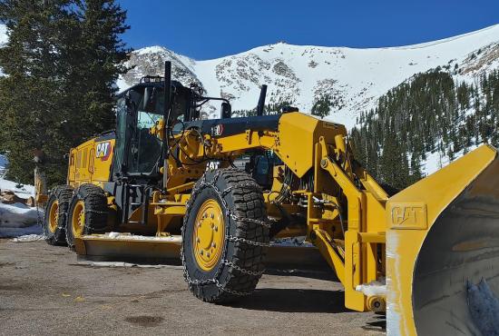 150 Motor Grader in Snow with Blade 150 Motor Grader in Snow with Blade