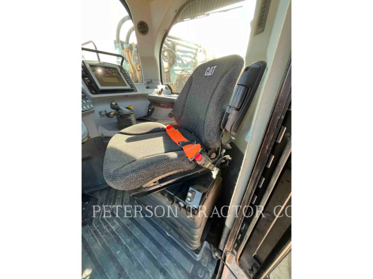 2019 CAT 623K SCRAPER