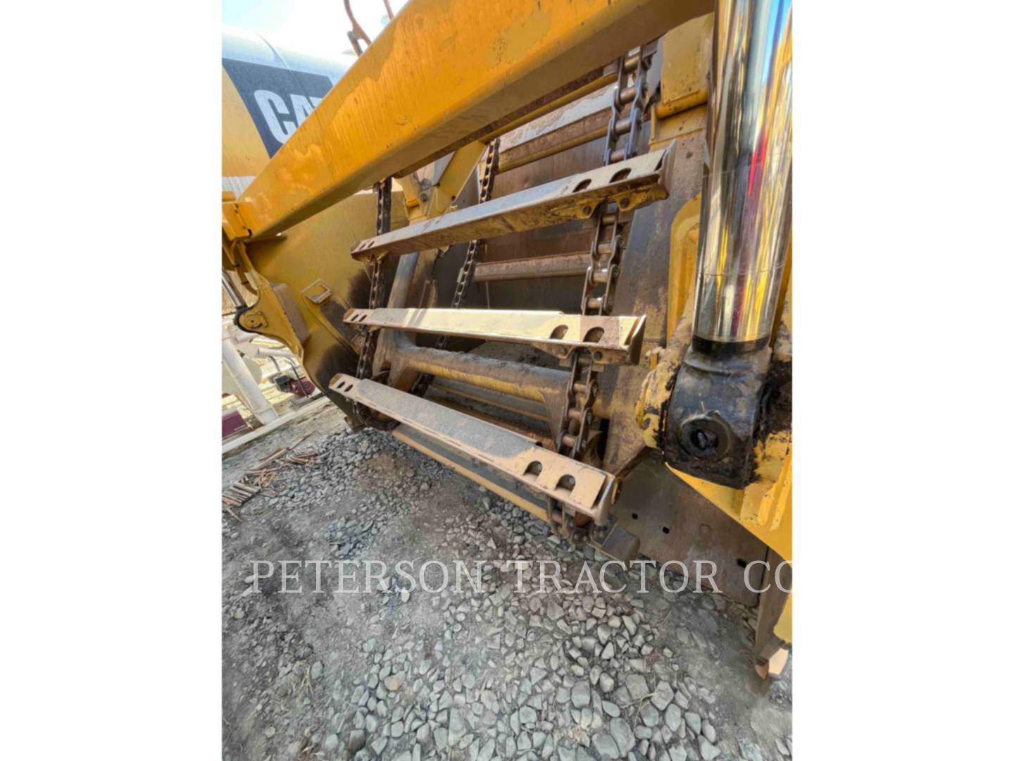 2019 CAT 623K SCRAPER