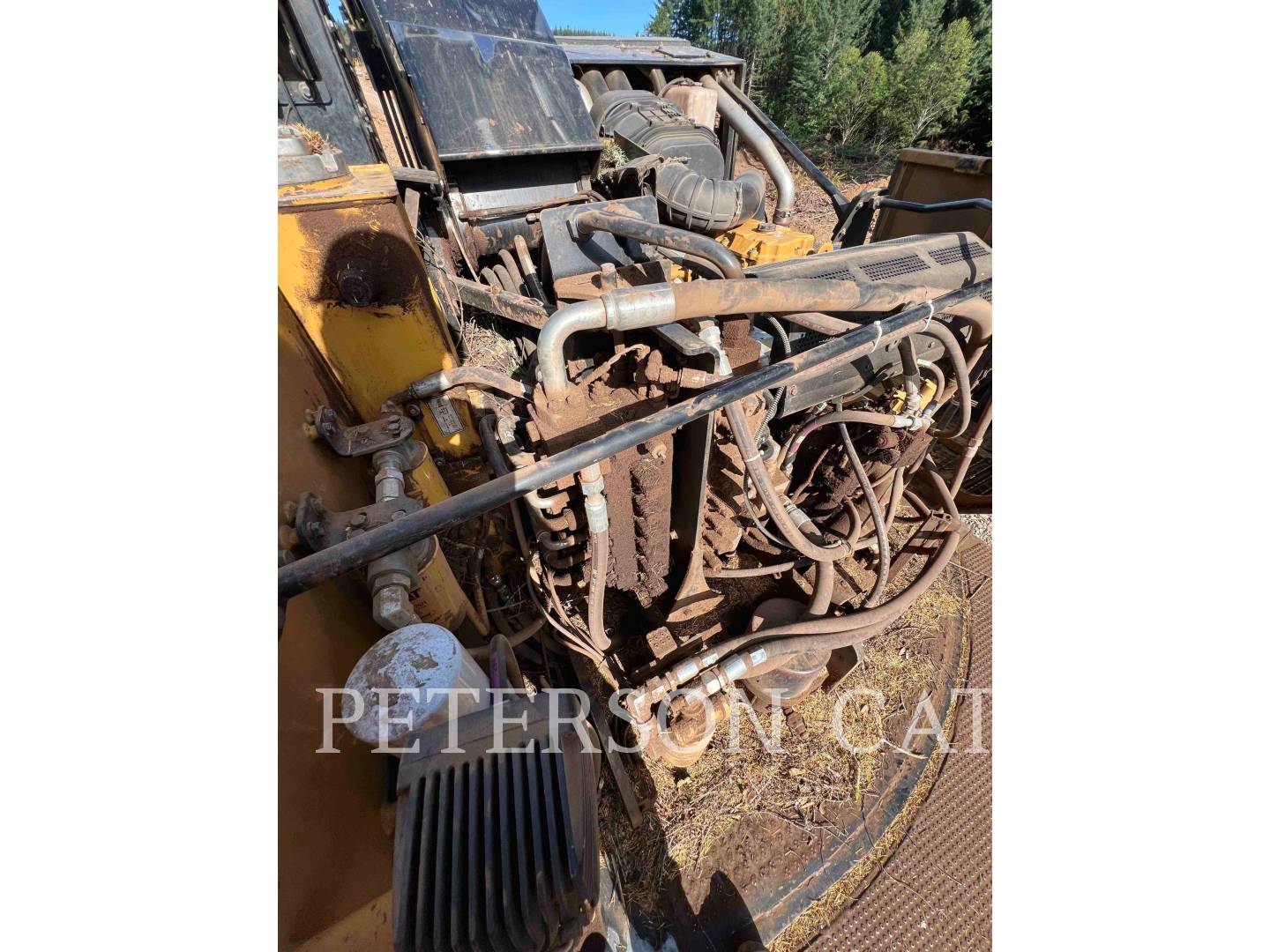 2018 CAT 522B FOREST MACHINE