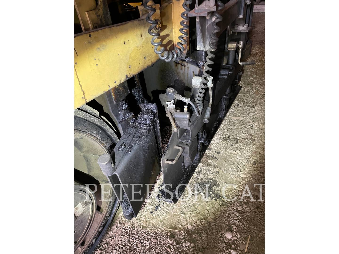 2007 CAT AP1055D ASPHALT PAVER