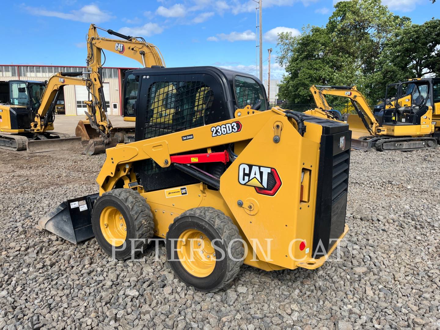 2023 CAT 236D3