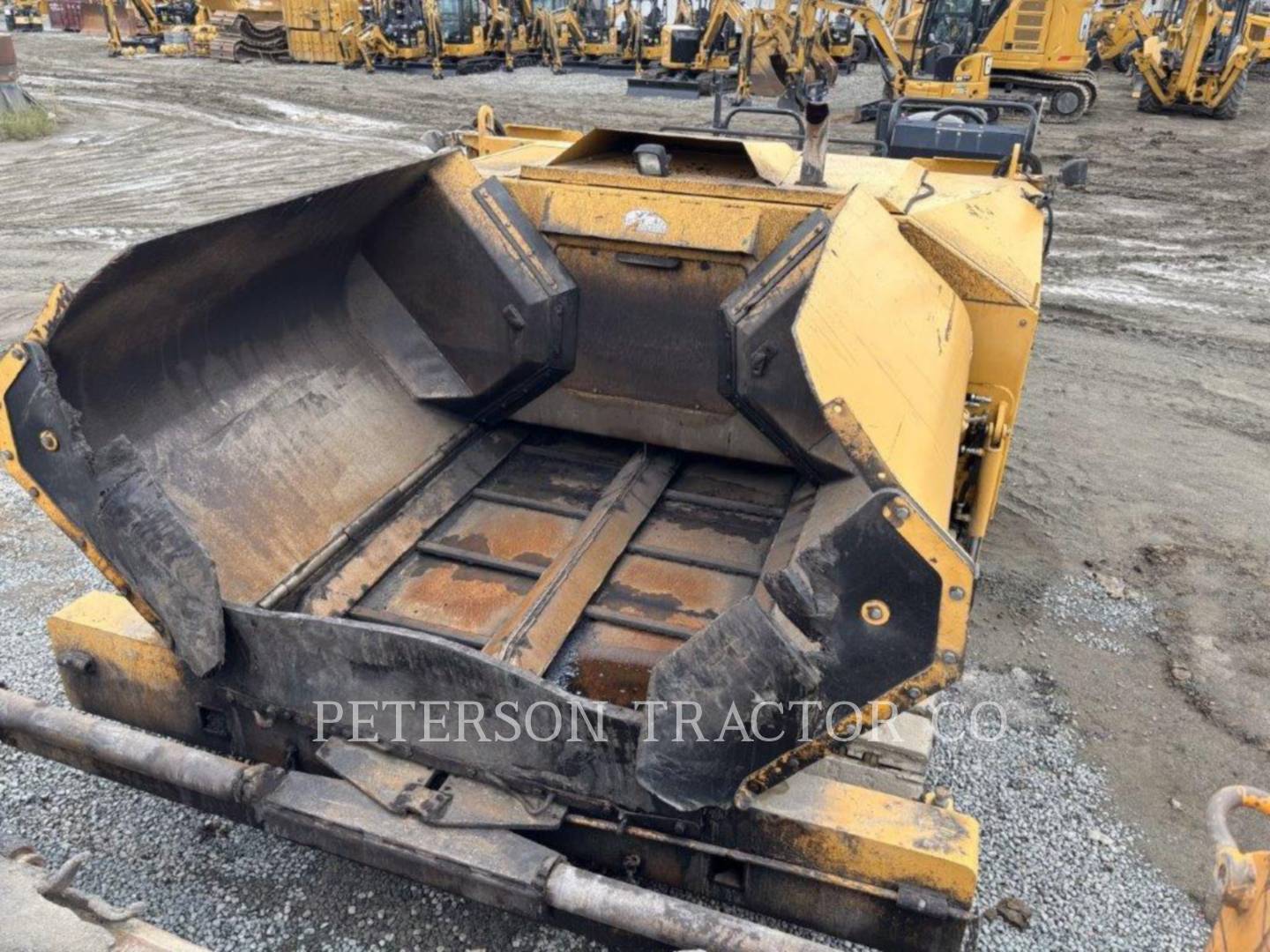 2015 WEILER P385A ASPHALT PAVER